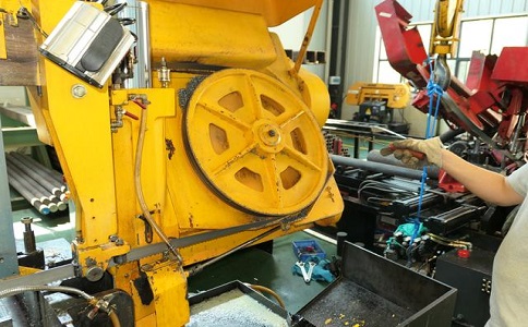 双清金属带锯床的日常使用和保养注意事项！